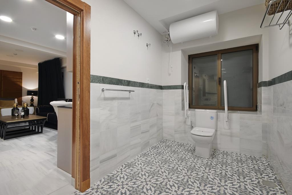 Suites Gran Via Capilla Real Granada Exterior photo